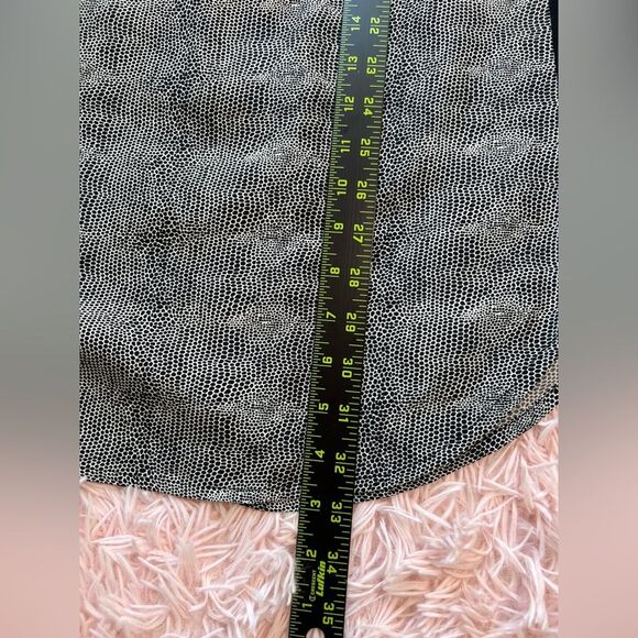 Karisa Sleeveless Dress NWT keyhole button closure XS - Picture 6 of 9